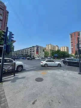 Satılır 3 otaqlı mənzil 80 m² — Bakı 3 otaq 80.00 m²