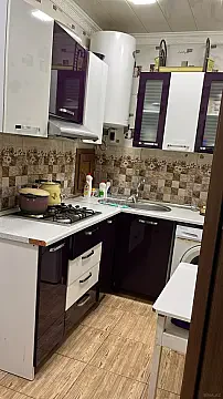 Kirayə verilir 3 otaqlı mənzil 100 m² — Bakı, İnşaatçılar 3 otaq 100.00 m²