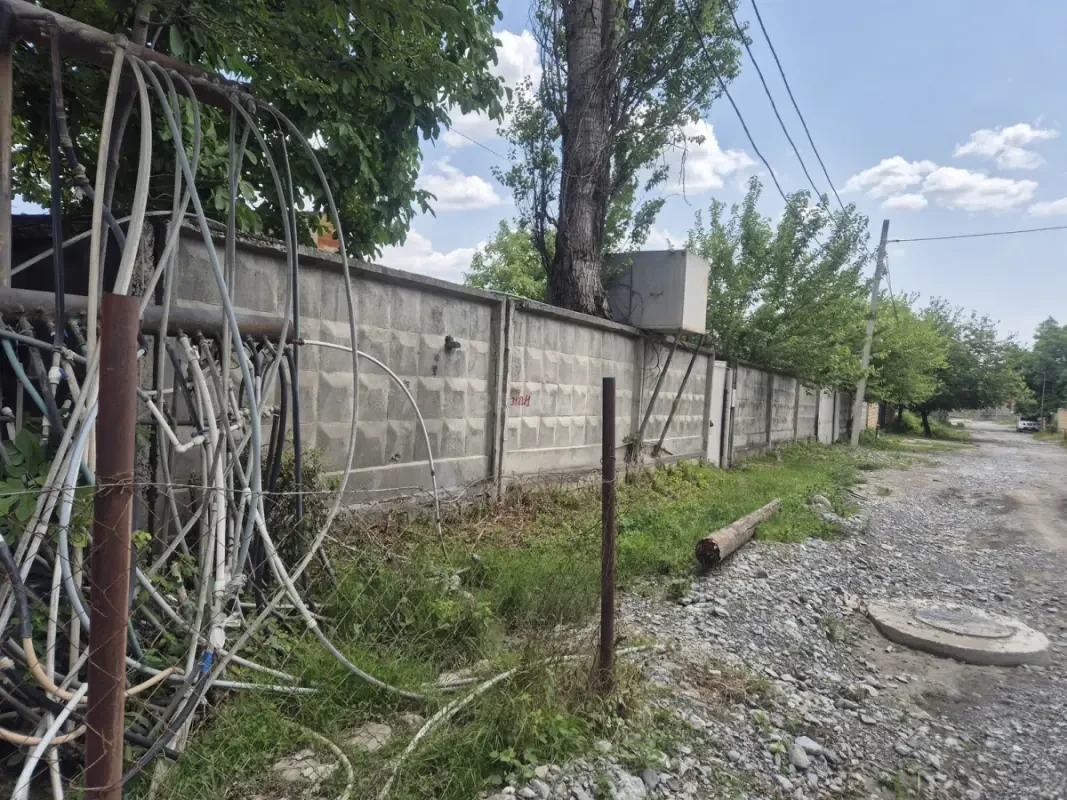 Satılır obyekt 350 m²