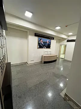 Kirayə verilir 20 otaqlı ofis 720 m² — Bakı, Xətai 20 otaq 720.00 m²