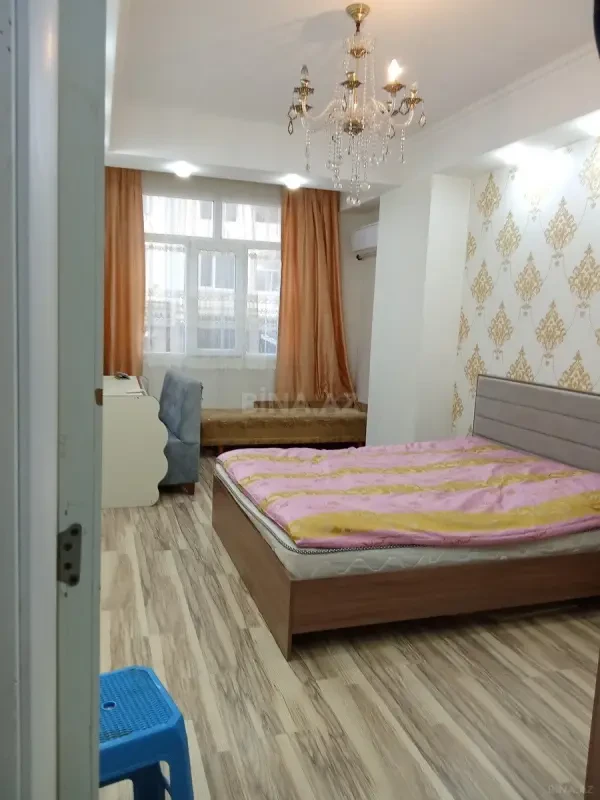 Kirayə verilir 1 otaqlı mənzil 40 m²