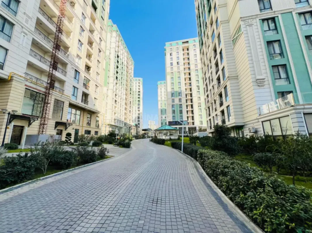 Kirayə verilir 2 otaqlı mənzil 65 m²