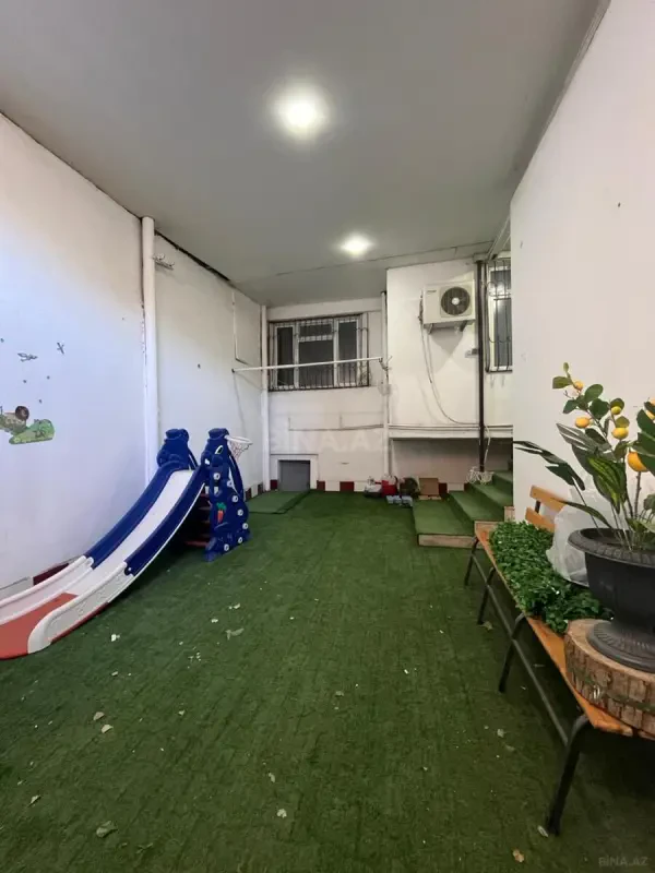 Kirayə verilir obyekt 140 m²