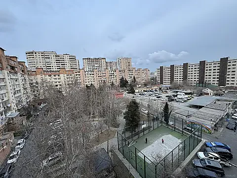 Satılır 3 otaqlı mənzil 70 m² — Bakı, 8-ci mikrorayon 3 otaq 70.00 m²