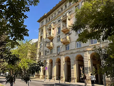 Satılır 3 otaqlı mənzil 80 m² — Bakı 3 otaq 80.00 m²