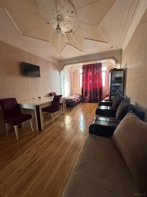 Kirayə verilir 3 otaqlı mənzil 75 m²