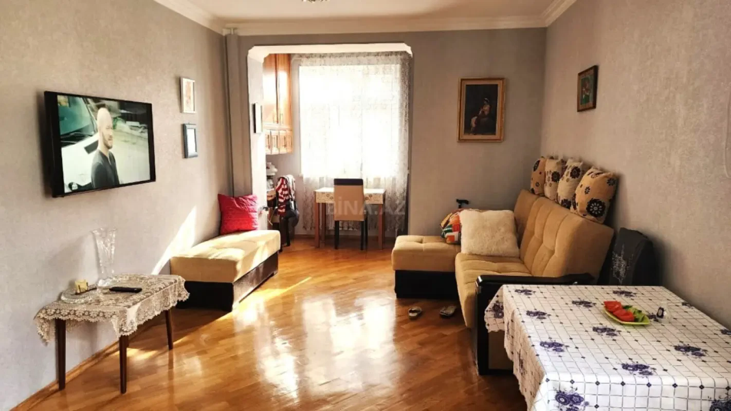 Satılır 1 otaqlı mənzil 50 m²