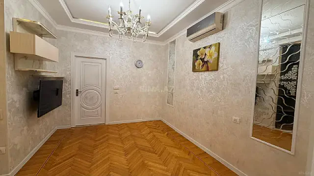 Satılır 3 otaqlı mənzil 65 m² — Bakı, Nizami 3 otaq 65.00 m²