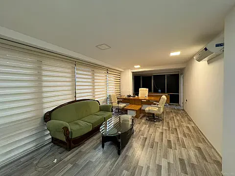 Kirayə verilir 7 otaqlı ofis 180 m² — Bakı, Nəsimi 7 otaq 180.00 m²