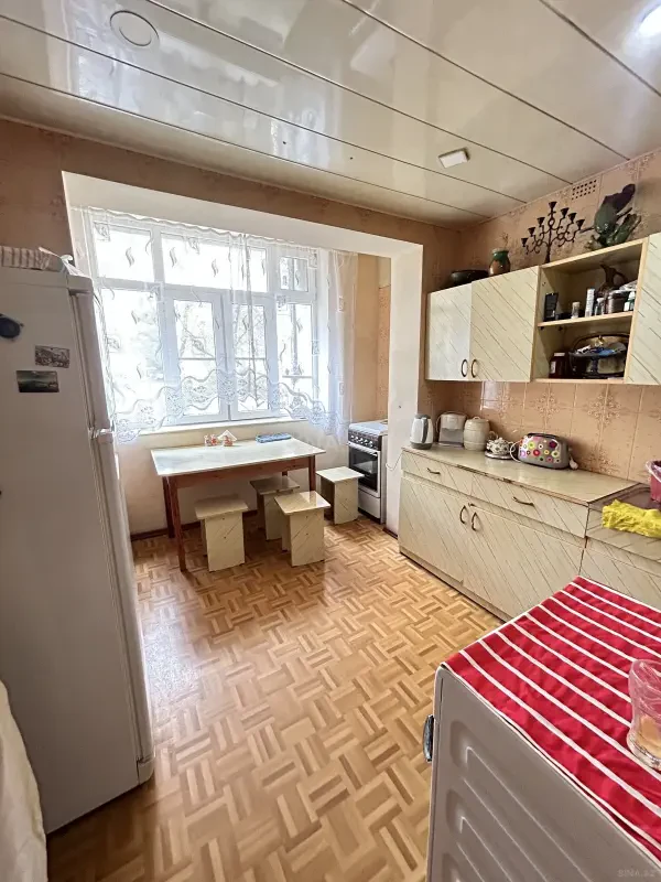 Satılır 3 otaqlı mənzil 90 m²