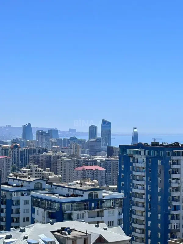 Kirayə verilir 3 otaqlı mənzil 160 m²