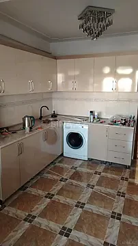 Satılır 4 otaqlı mənzil 100 m² — Bakı, Memar Əcəmi yanı 4 otaq 100.00 m²
