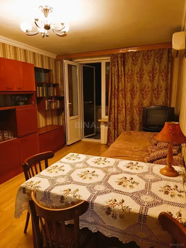 Kirayə verilir 2 otaqlı mənzil 60 m²