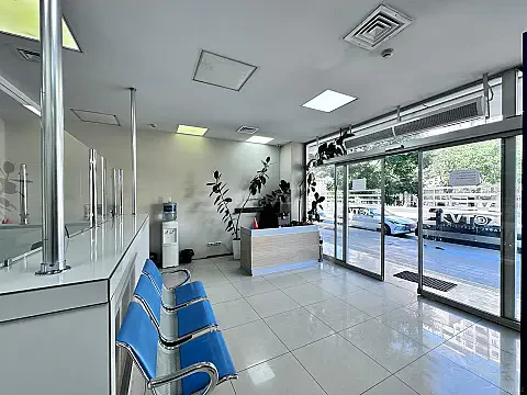 Kirayə verilir 20 otaqlı ofis 1200 m² — Bakı, İnşaatçılar 20 otaq 1200.00 m²