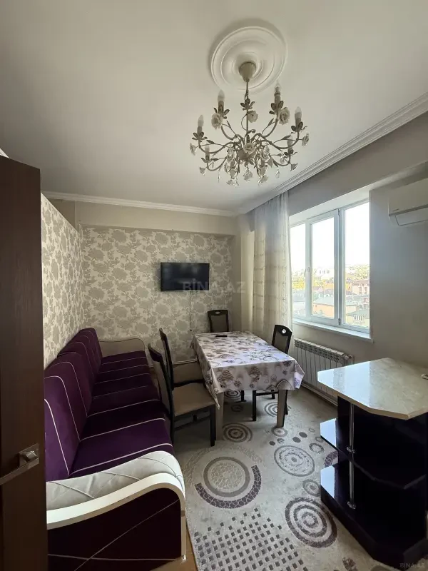 Kirayə verilir 2 otaqlı mənzil 65 m²