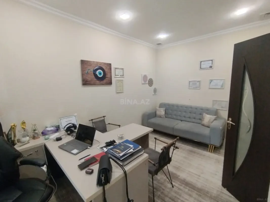 Kirayə verilir 9 otaqlı ofis 330 m²