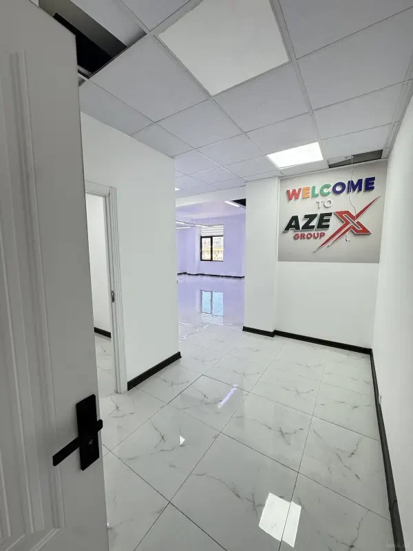 Kirayə verilir 3 otaqlı ofis 83 m²