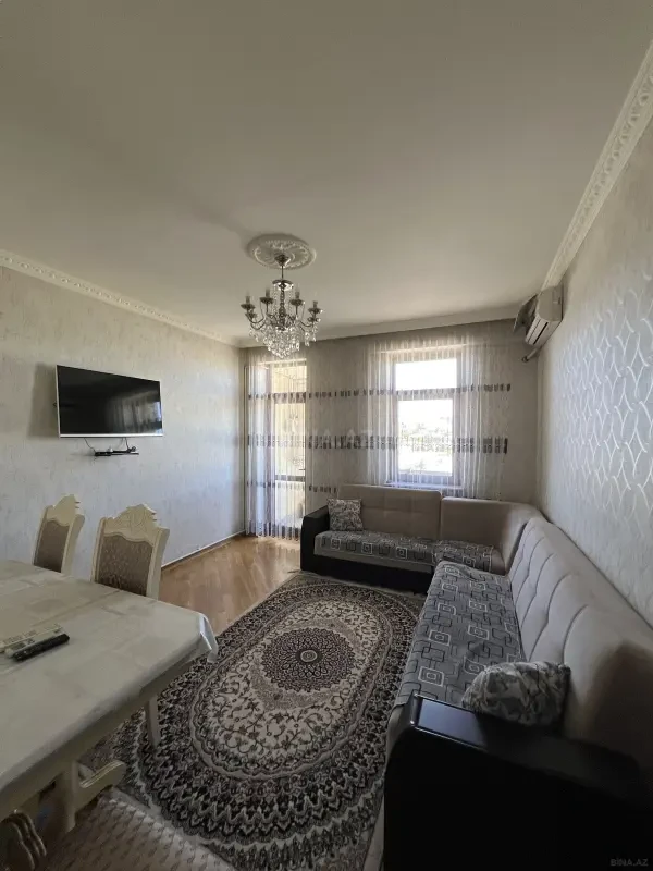 Kirayə verilir 2 otaqlı mənzil 55 m²