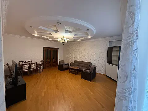 Kirayə verilir 3 otaqlı mənzil 95 m² — Bakı 3 otaq 95.00 m²