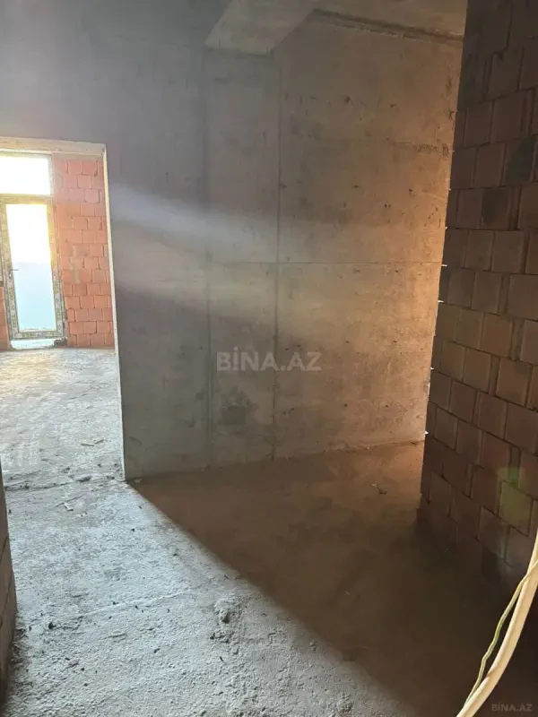 Satılır 3 otaqlı mənzil 117 m²