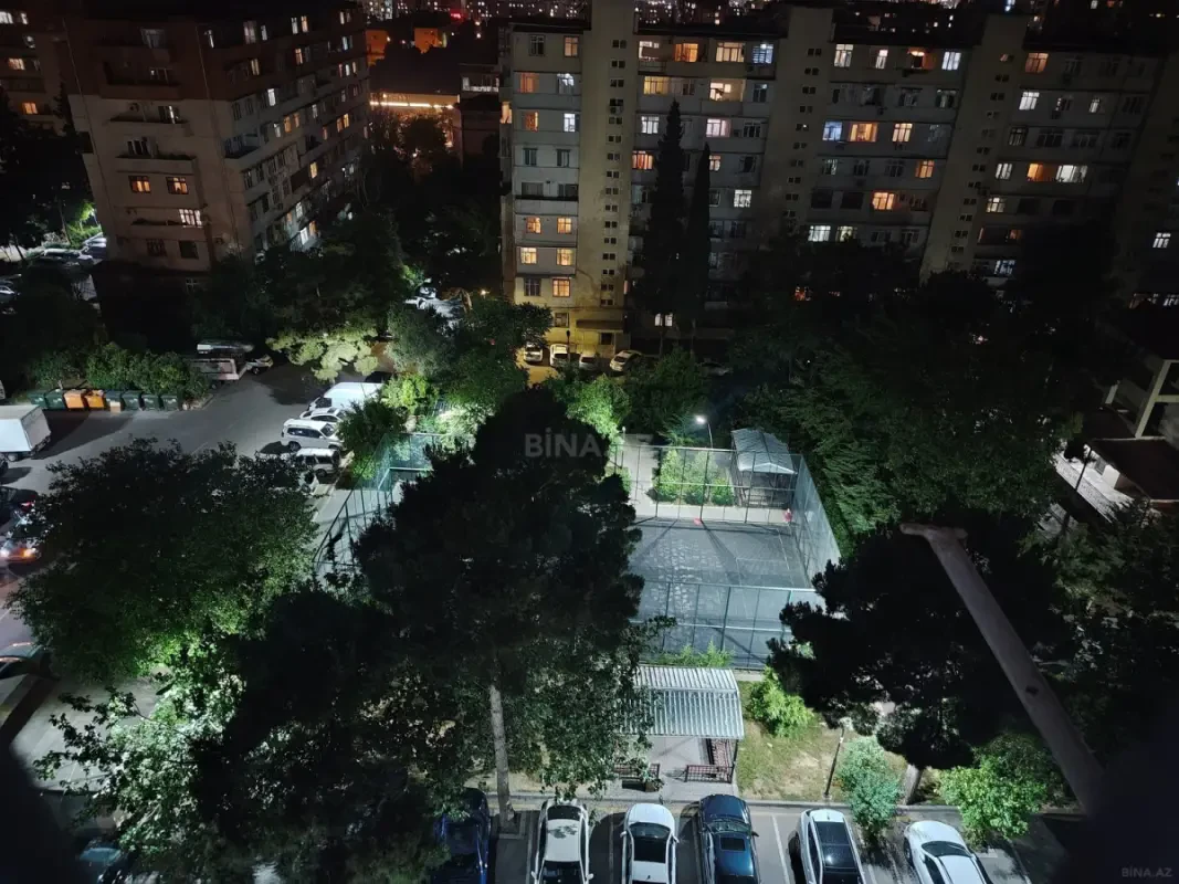 Satılır 4 otaqlı mənzil 110 m²