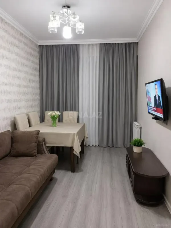 Satılır 2 otaqlı mənzil 55 m²
