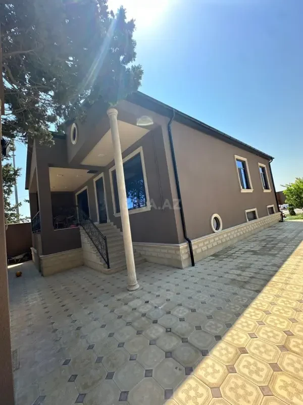 Kirayə verilir 4 otaqlı həyət evi 500 m²