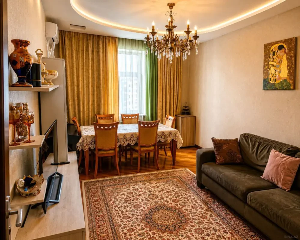 Satılır 3 otaqlı mənzil 110 m²