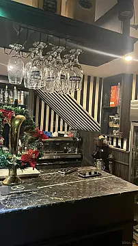 Kirayə verilir obyekt 230 m² — Bakı, Nizami 230.00 m²