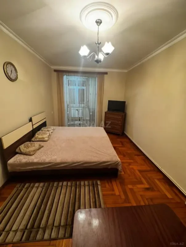 Kirayə verilir 1 otaqlı mənzil 40 m²