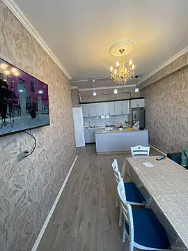 Kirayə verilir 3 otaqlı mənzil 80 m² — Bakı, Yeni Günəşli 3 otaq 80.00 m²