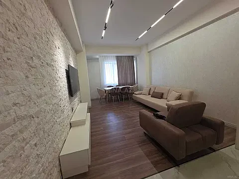 Kirayə verilir 2 otaqlı mənzil 70 m² — Bakı, Xətai 2 otaq 70.00 m²