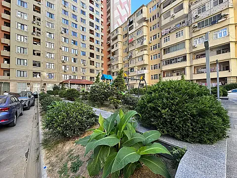 Satılır 3 otaqlı mənzil 142 m² — Bakı 3 otaq 142.00 m²