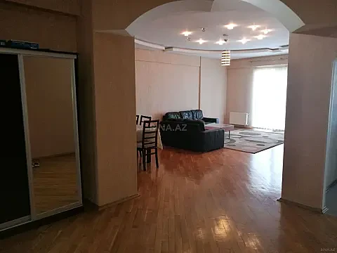 Kirayə verilir 3 otaqlı mənzil 140 m² — Bakı 3 otaq 140.00 m²