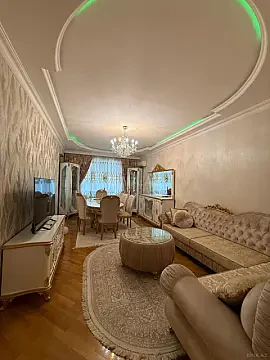 Satılır 4 otaqlı mənzil 140 m² — Bakı 4 otaq 140.00 m²