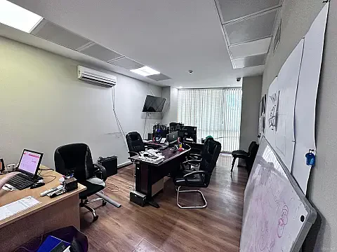 Kirayə verilir obyekt 1200 m² — Bakı, İnşaatçılar 1200.00 m²