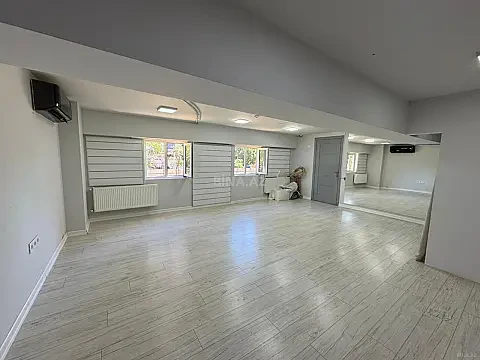 Kirayə verilir obyekt 40 m² — Bakı, Nəsimi 40.00 m²