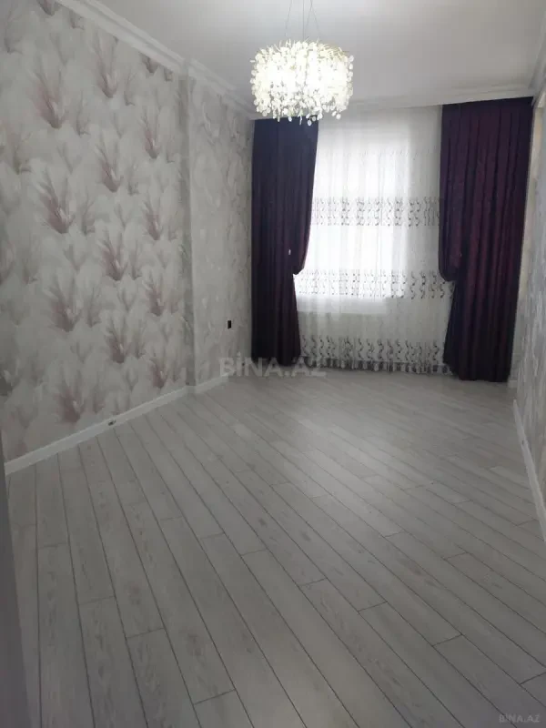 Satılır 3 otaqlı mənzil 94 m²