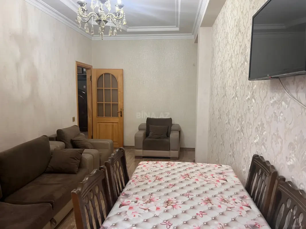 Kirayə verilir 2 otaqlı mənzil 55 m²