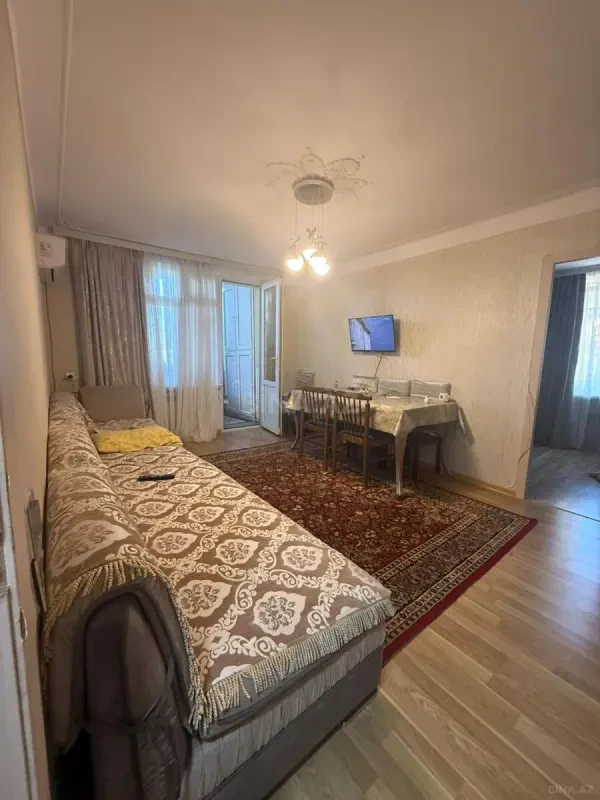 Satılır 2 otaqlı mənzil 40 m²
