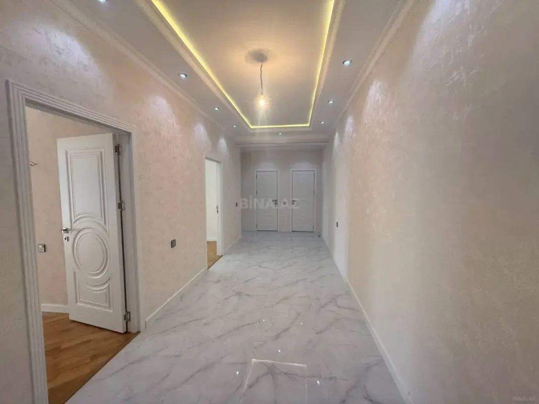 Satılır 2 otaqlı mənzil 86 m²