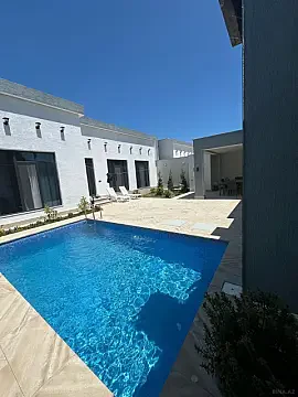 Kirayə verilir 3 otaqlı həyət evi 120 m² — Bakı, Şüvəlan 3 otaq 120.00 m²