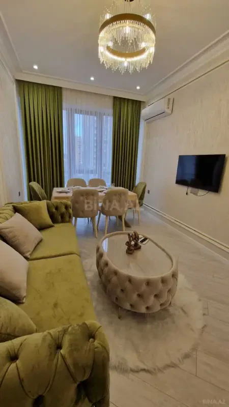Kirayə verilir 2 otaqlı mənzil 65 m²