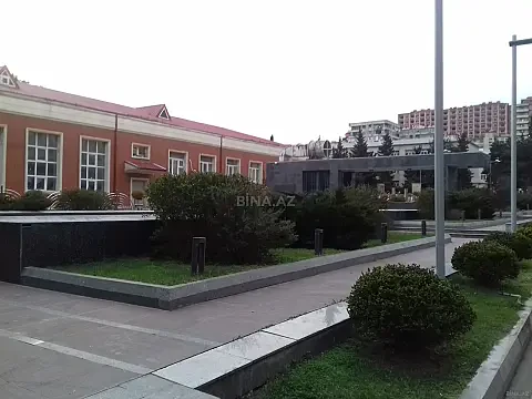 Satılır 3 otaqlı mənzil 85 m² — Bakı, 8-ci mikrorayon 3 otaq 85.00 m²