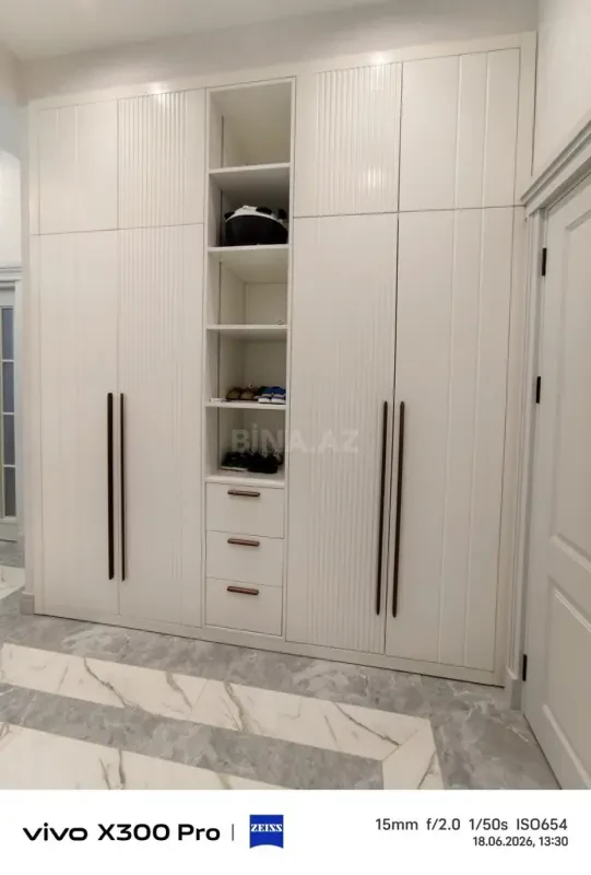 Kirayə verilir 3 otaqlı mənzil 145 m²