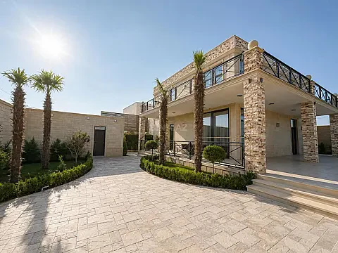 Satılır 5 otaqlı həyət evi 250 m² — Bakı, Mərdəkan 5 otaq 250.00 m²