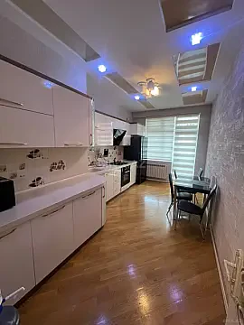 Kirayə verilir 2 otaqlı mənzil 86 m² — Bakı, Nərimanov 2 otaq 86.00 m²