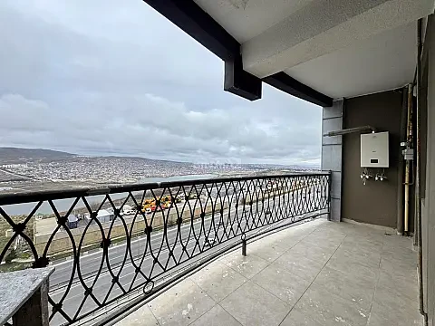 Satılır 3 otaqlı mənzil 117 m² — Bakı, Yeni Yasamal 3 otaq 117.00 m²