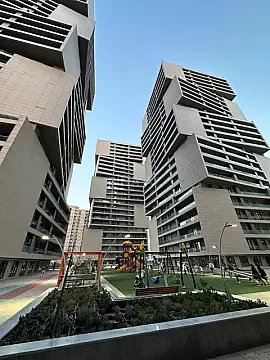 Kirayə verilir 3 otaqlı mənzil 90 m² — Bakı 3 otaq 90.00 m²