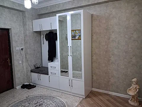 Satılır 3 otaqlı mənzil 127 m² — Bakı, İnşaatçılar 3 otaq 127.00 m²